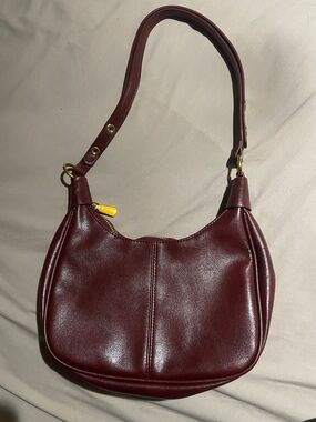 Classic Burgundy Women’s Shoulder Bag